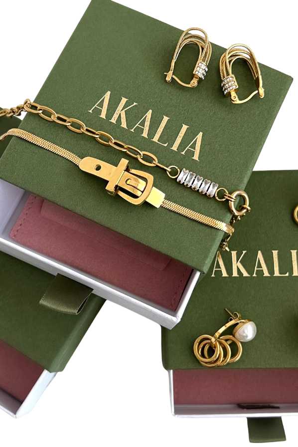 Waterproof Simplicity 18K Gold Plated Belt Bangle Bracelet - Akalia