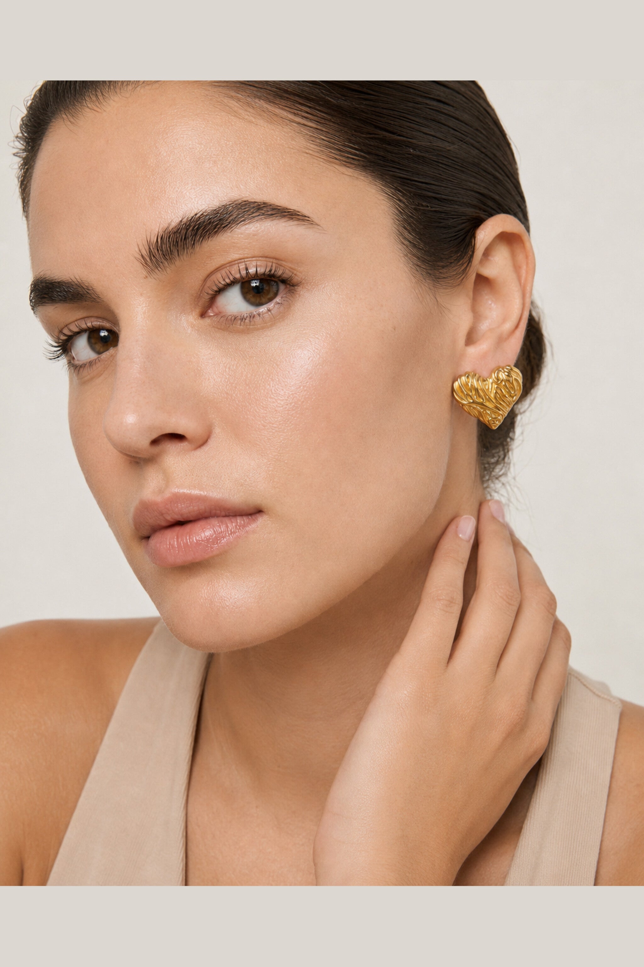 Amara Waterproof Molten Heart Stud