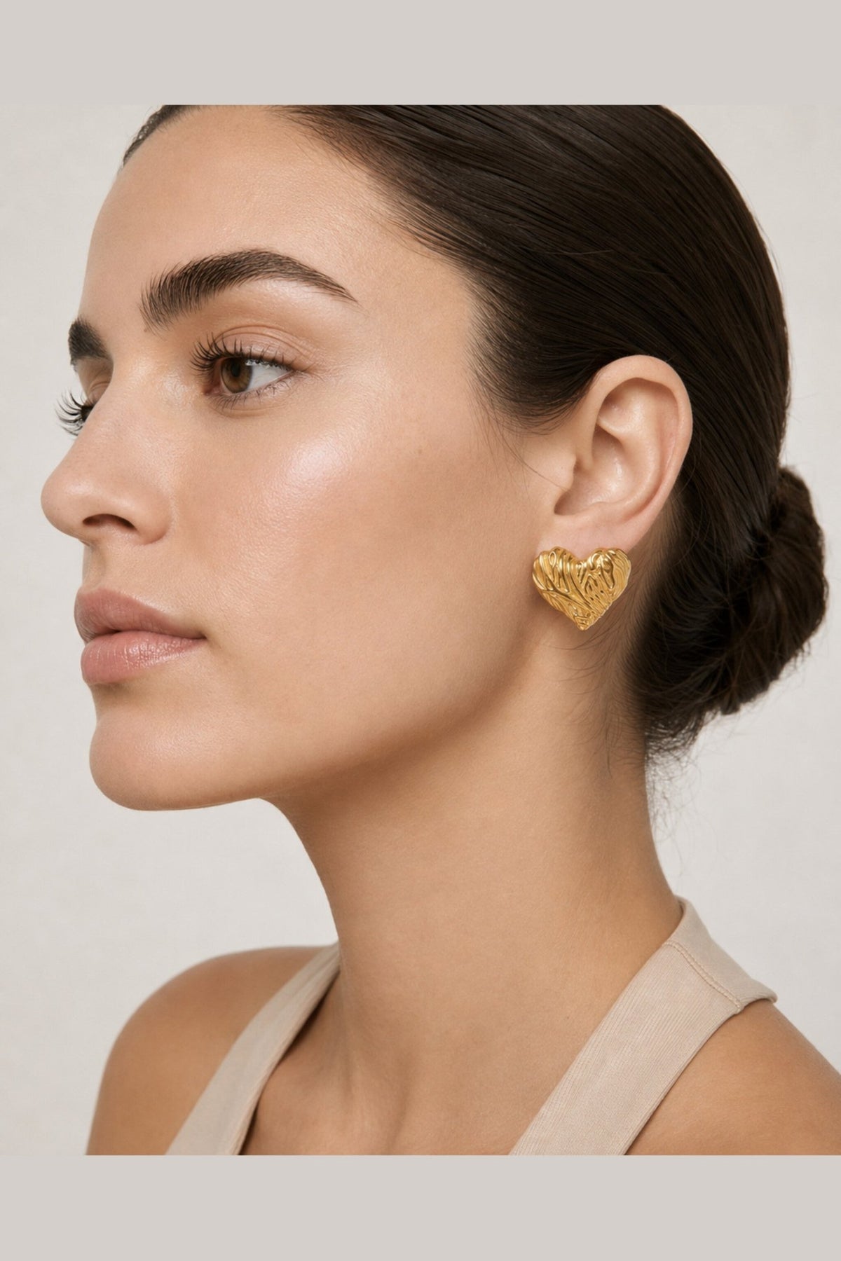 Amara Waterproof Molten Heart Stud - Akalia