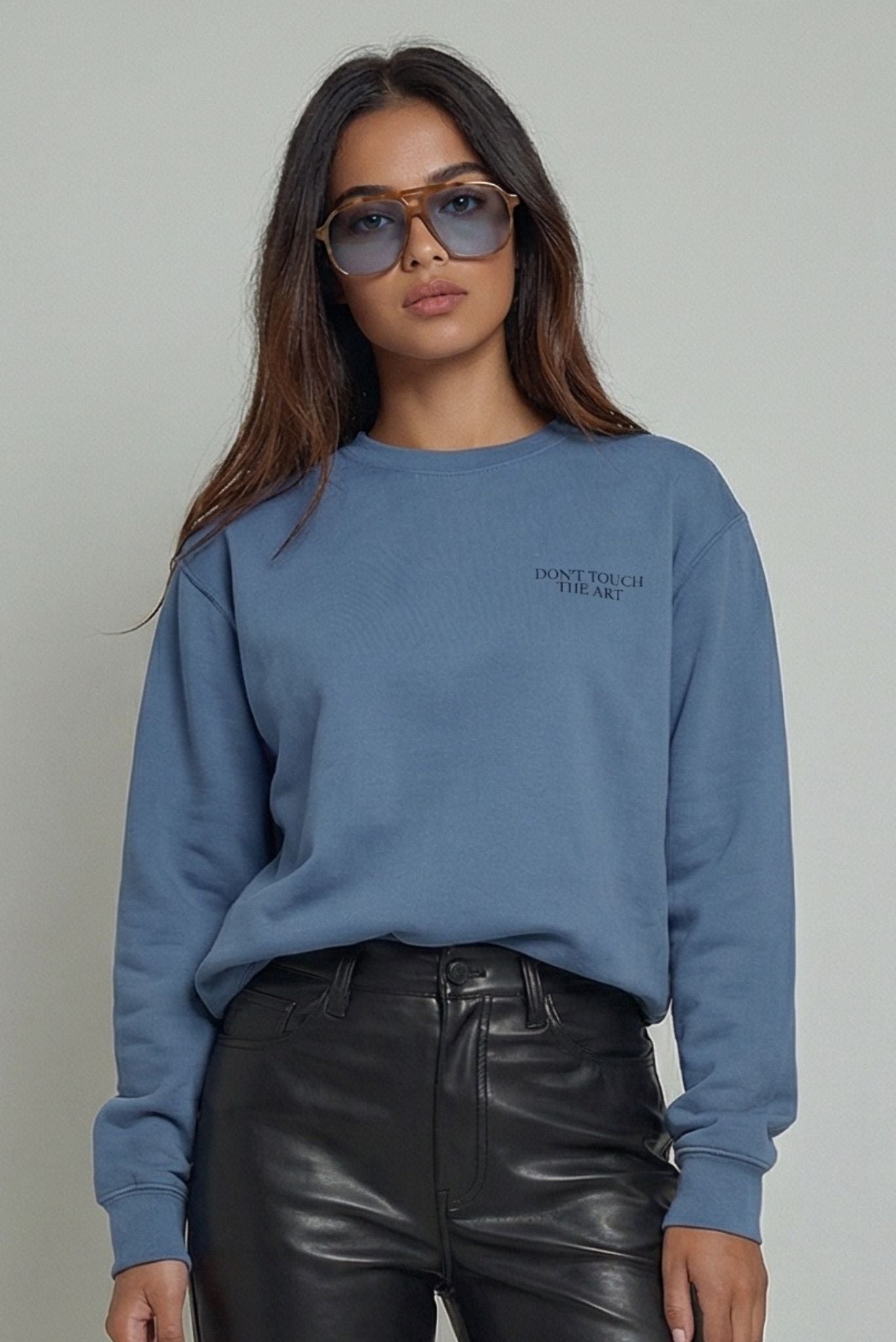 Don't Touch The Art Sweatshirt - Akalia