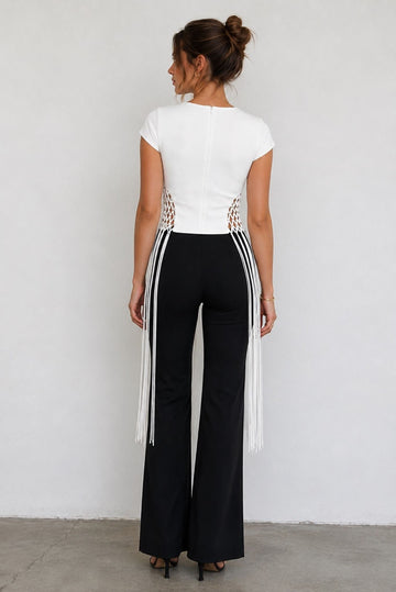 Leona fringe top in white - Akalia