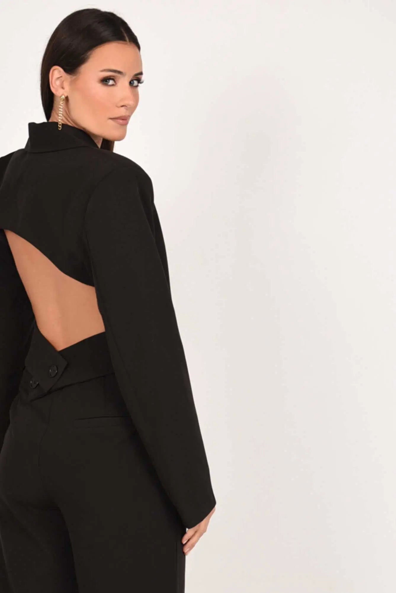Maddie Cropped Backless Women's Black Blazer - Akalia